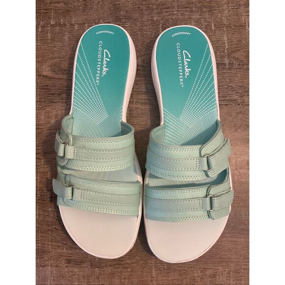 Clarks Shoes - CLARKS Breeze Piper Womens Size 10M Mint Ombré Sandals